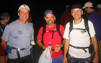 Ed flanked by Bob Coyne (left) and Bill Turrentine before the start.